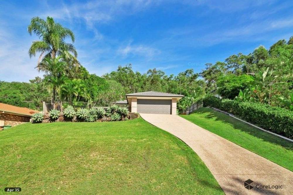 15 Davis Cup Court, OXENFORD, QLD 4210