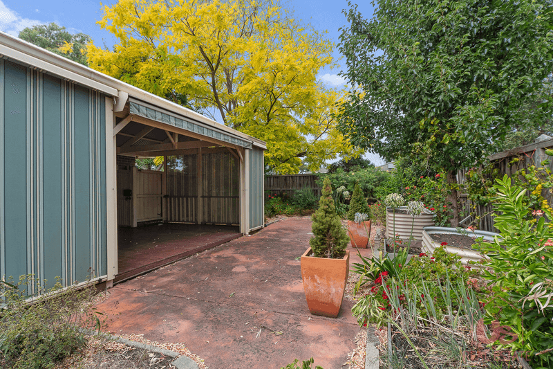 8 Marlo Place, FRANKSTON, VIC 3199