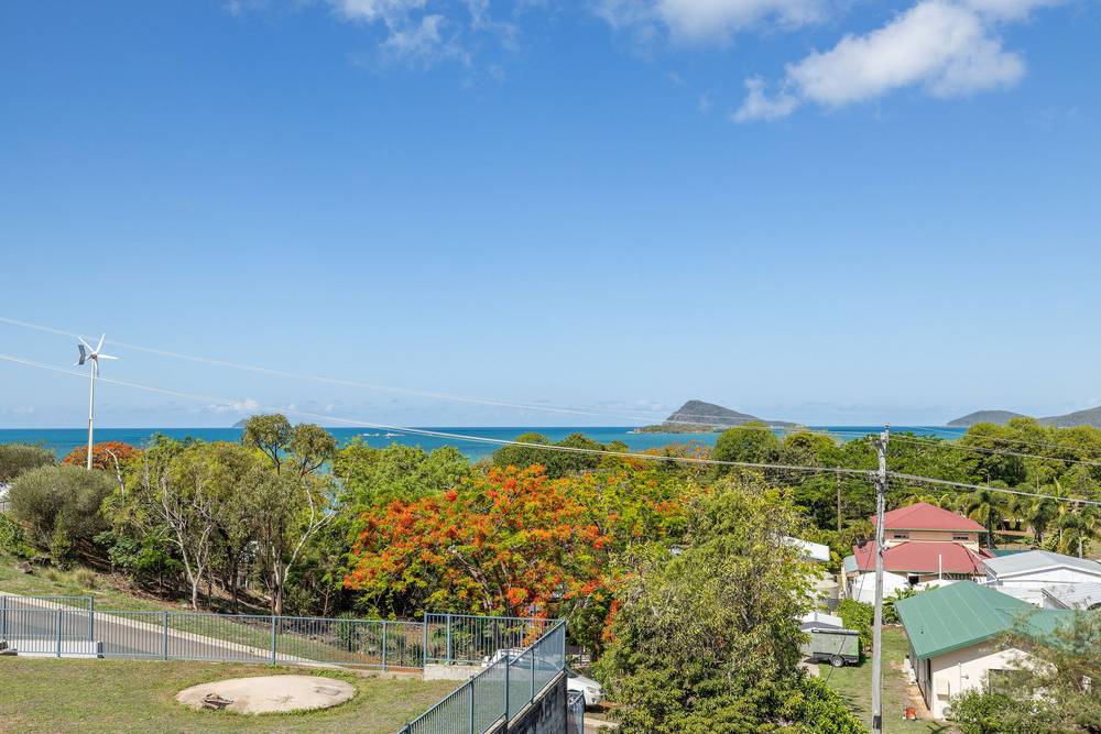 18 Cowry Crescent, DINGO BEACH, QLD 4800