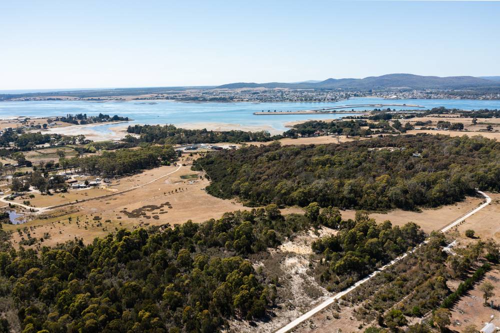 1074 Greens Beach Road, CLARENCE POINT, TAS 7270