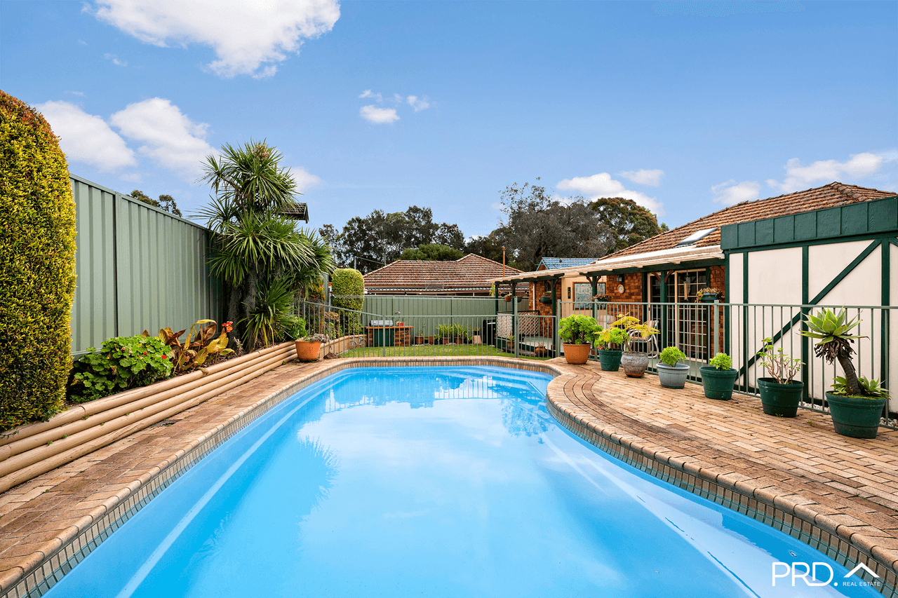 1 Haigh Avenue, ROSELANDS, NSW 2196