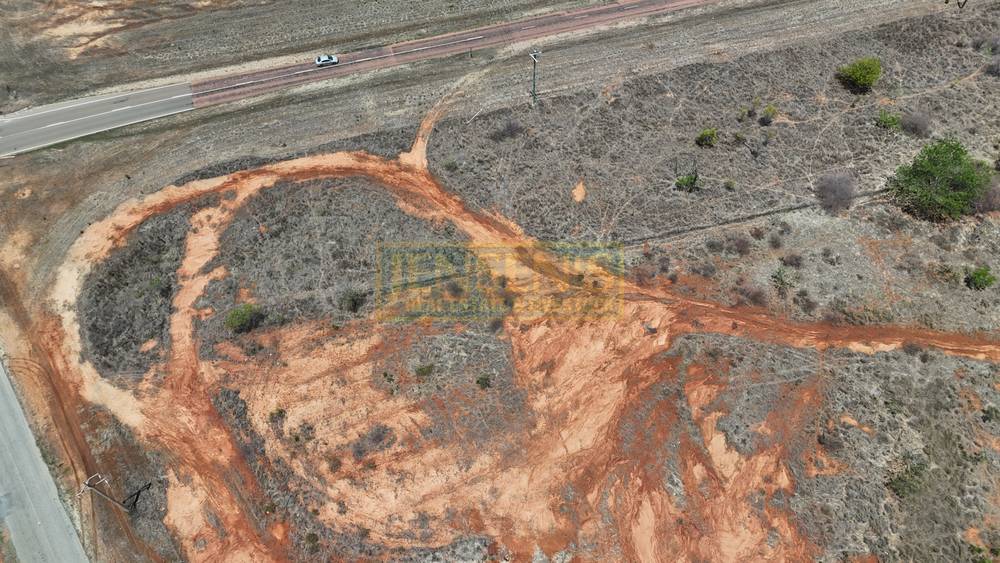 56 Bluff Road, MILLCHESTER, QLD 4820