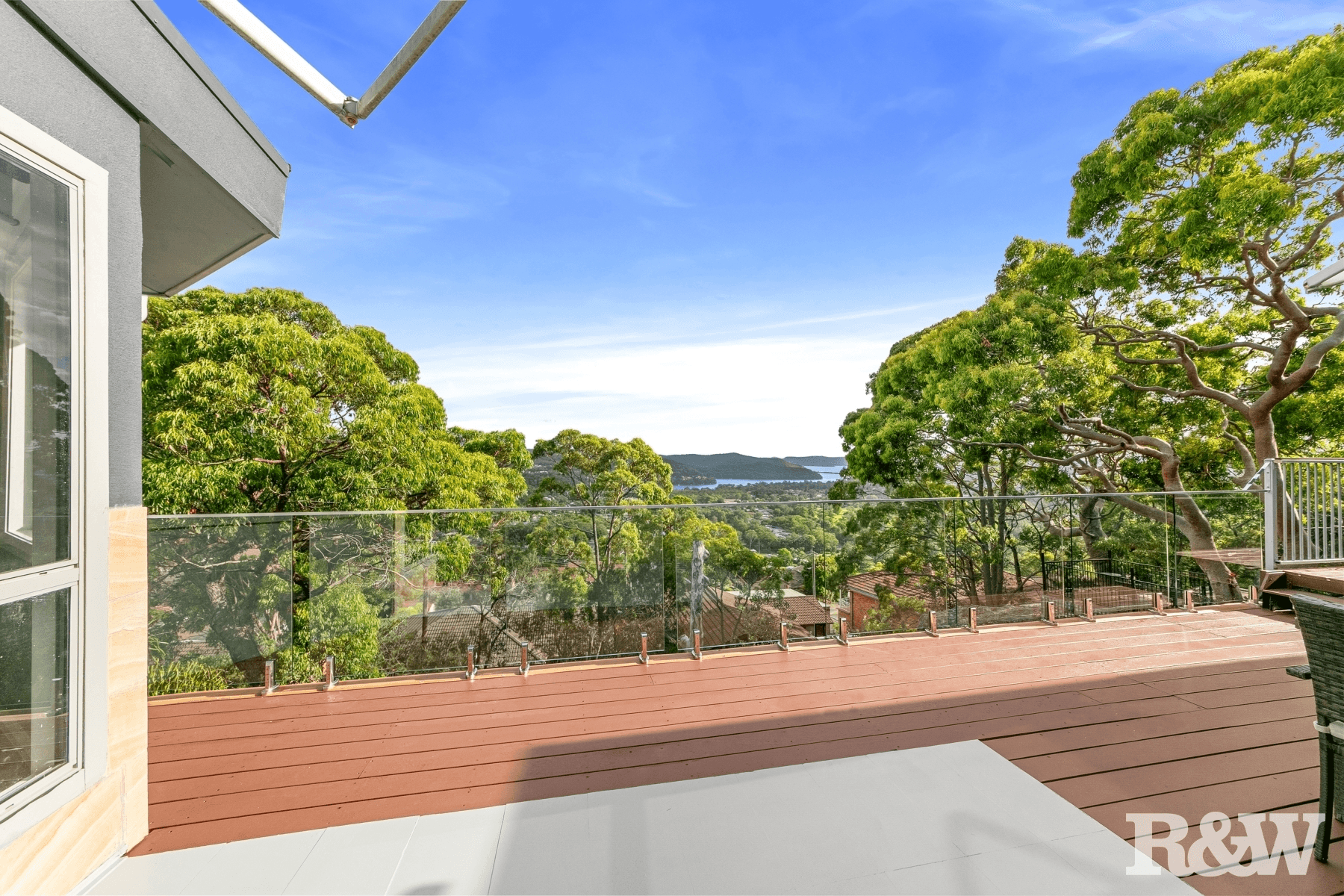 64 Kingsview Drive, Umina Beach, NSW 2257