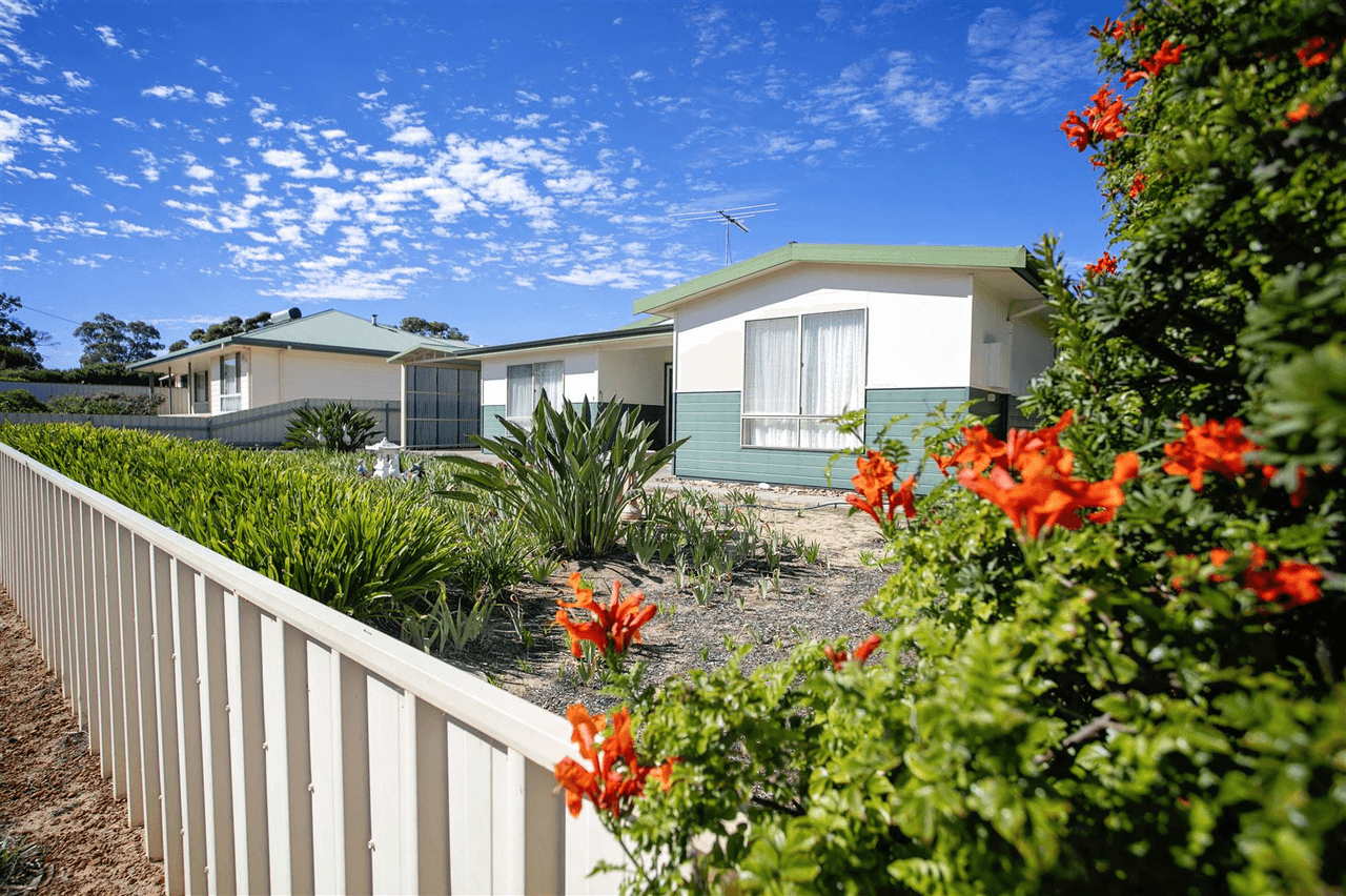 6 Daw Street, RAVENSTHORPE, WA 6346