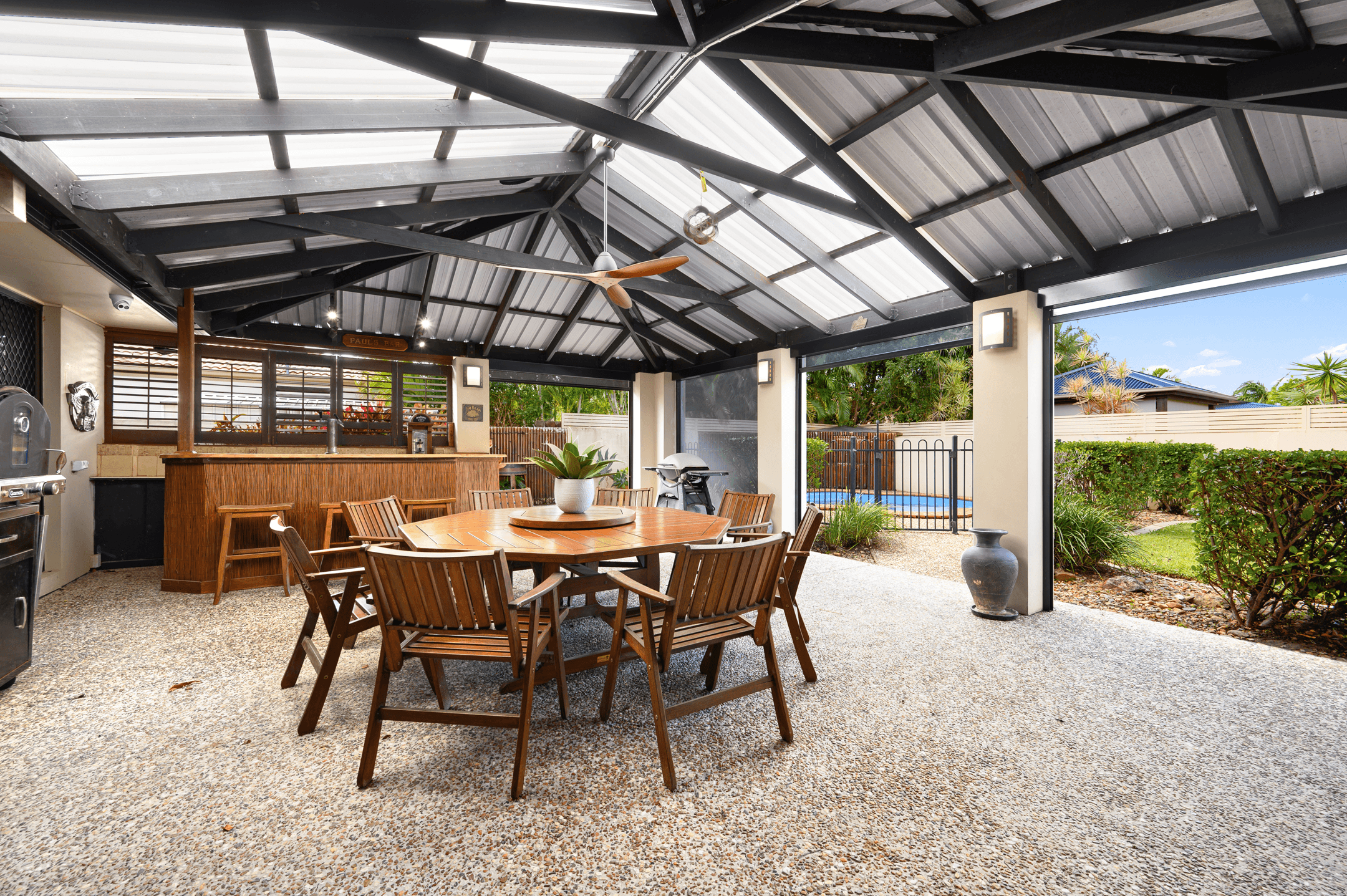 17 Grande Terrace, HELENSVALE, QLD 4212
