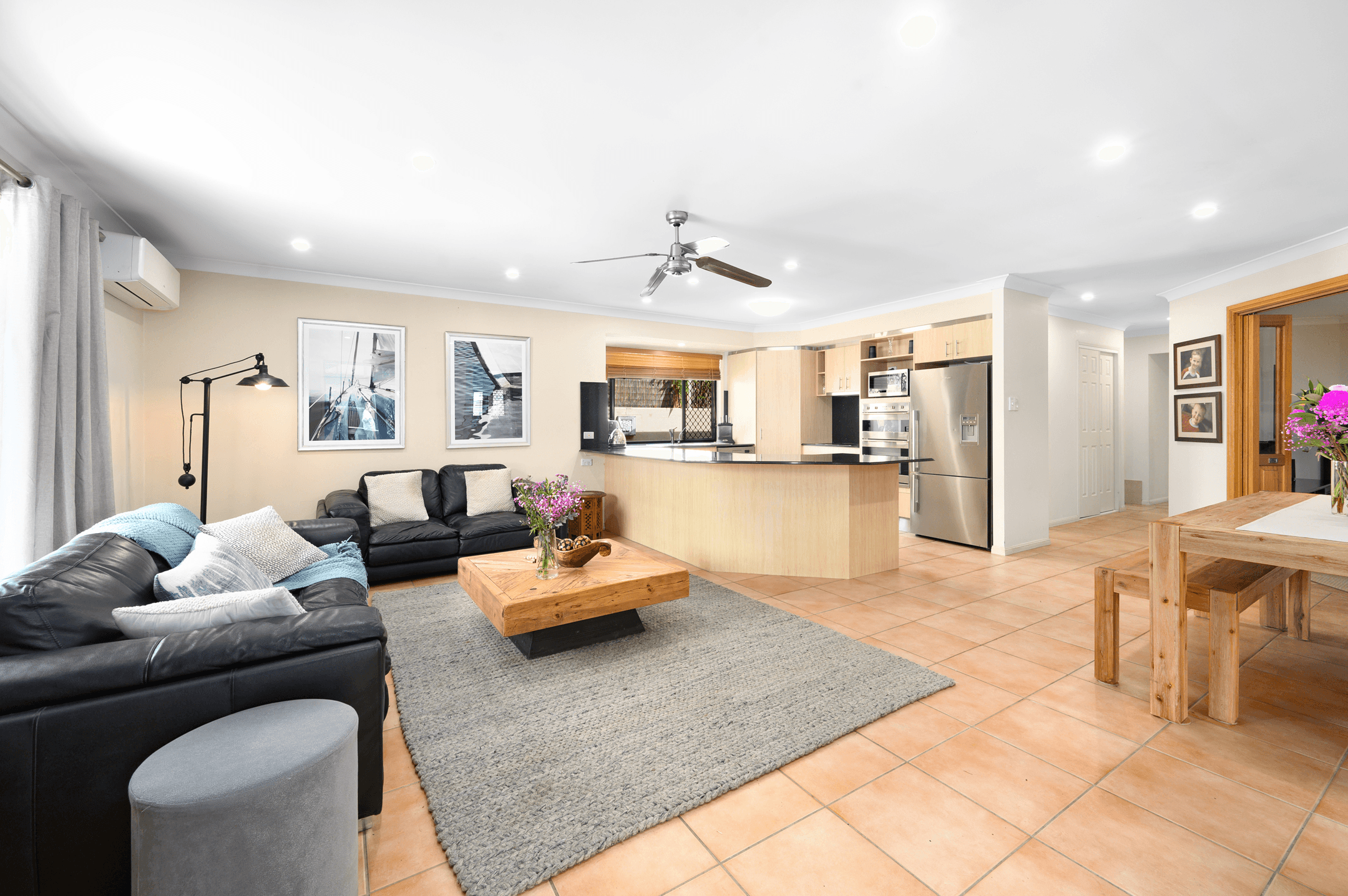 17 Grande Terrace, HELENSVALE, QLD 4212