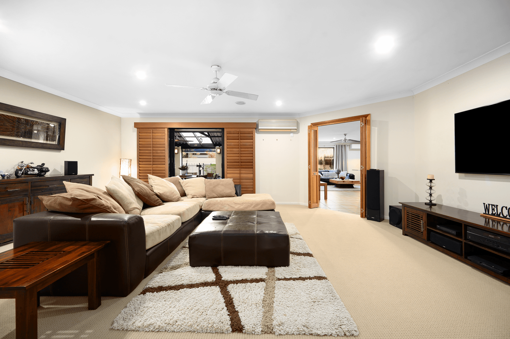 17 Grande Terrace, HELENSVALE, QLD 4212