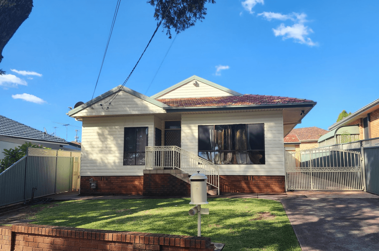 9 Kent Avenue, ROSELANDS, NSW 2196