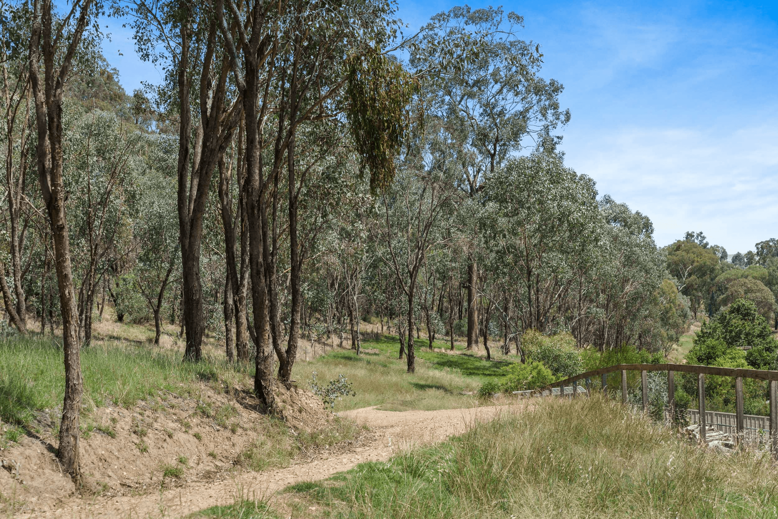 4 Bowen Place, WEST WODONGA, VIC 3690