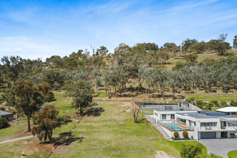 4 Bowen Place, WEST WODONGA, VIC 3690