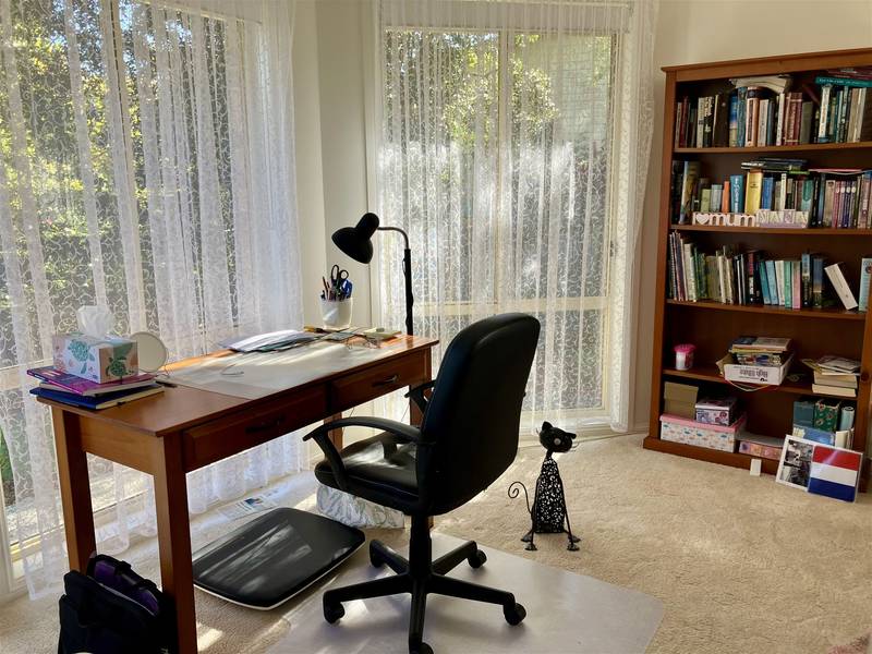 8 Doncaster Place, HYLAND PARK, NSW 2448