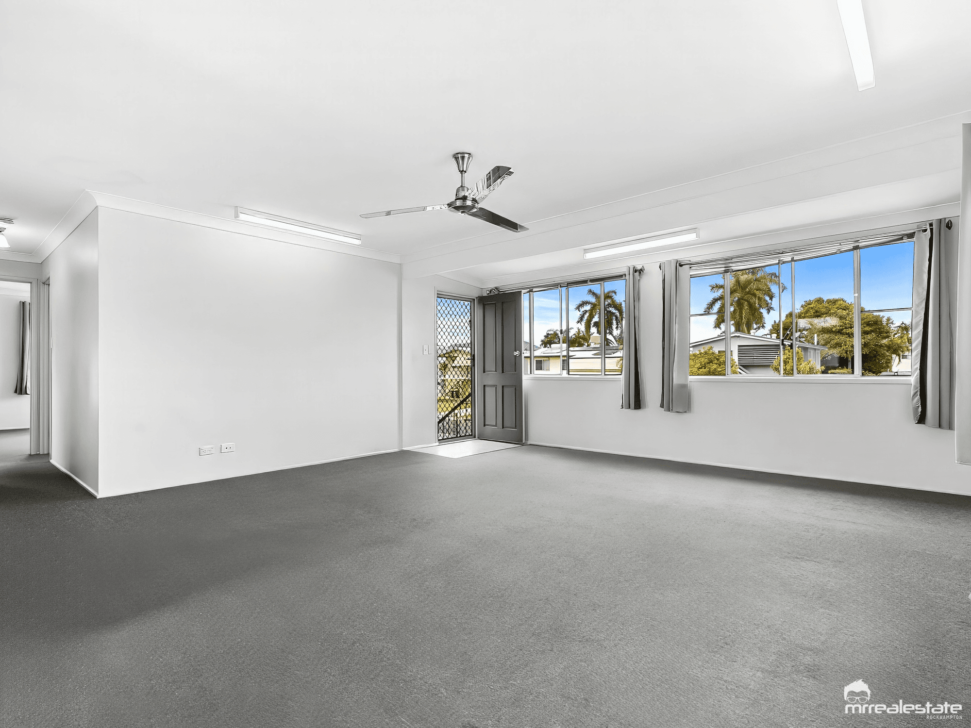 17 Wackford Street, Park Avenue, QLD 4701