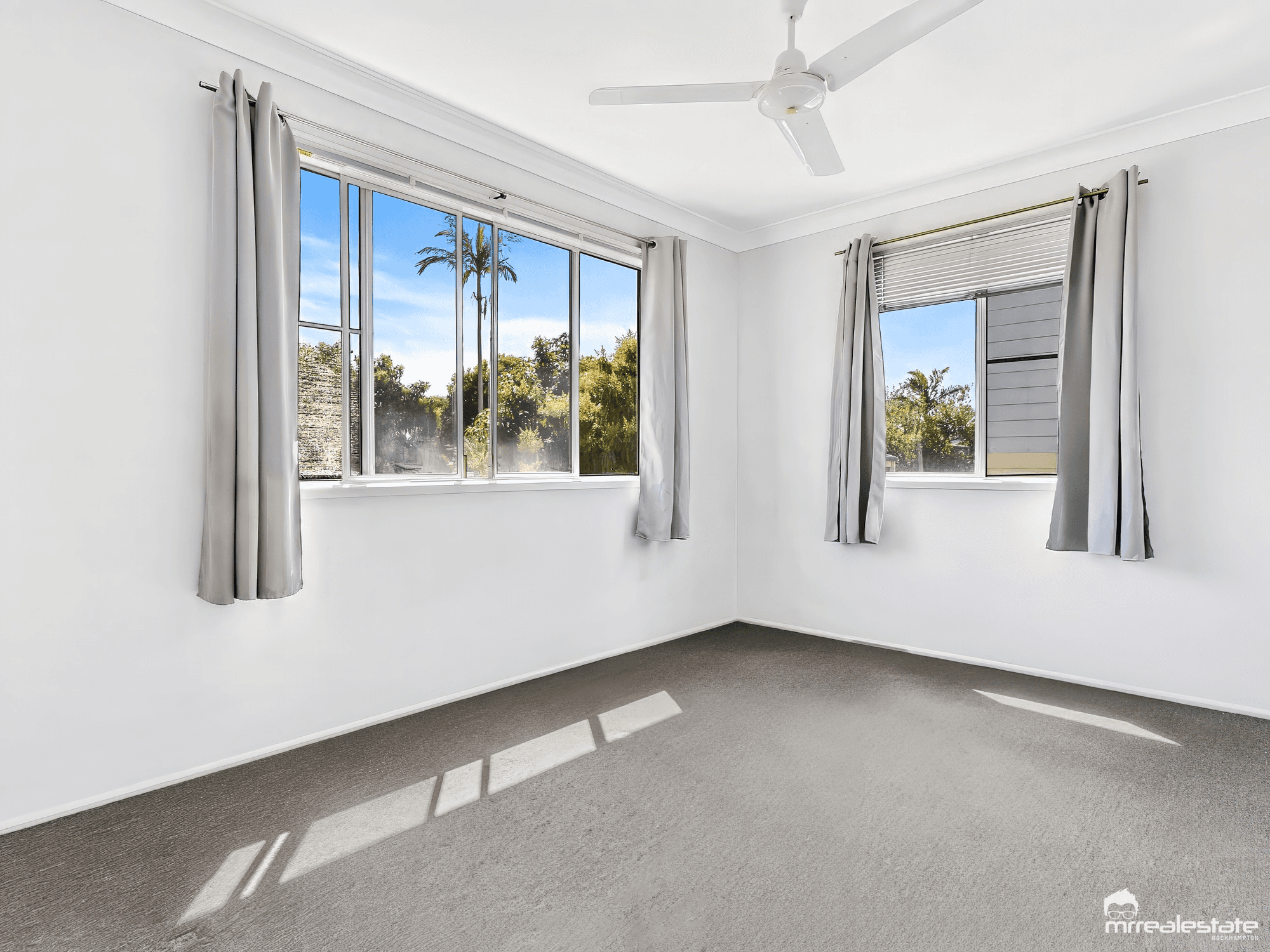 17 Wackford Street, Park Avenue, QLD 4701