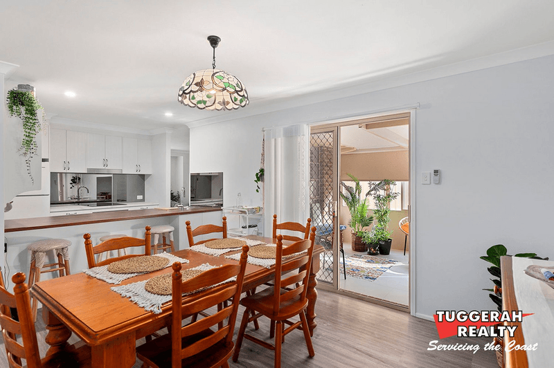 39 Burbank Drive, TUGGERAH, NSW 2259