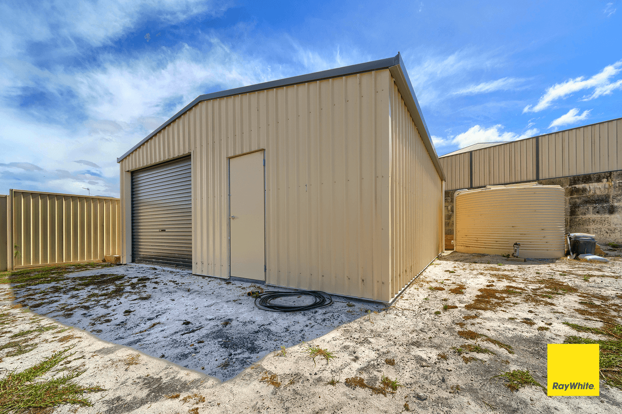 25 Celestial Drive, MCKAIL, WA 6330