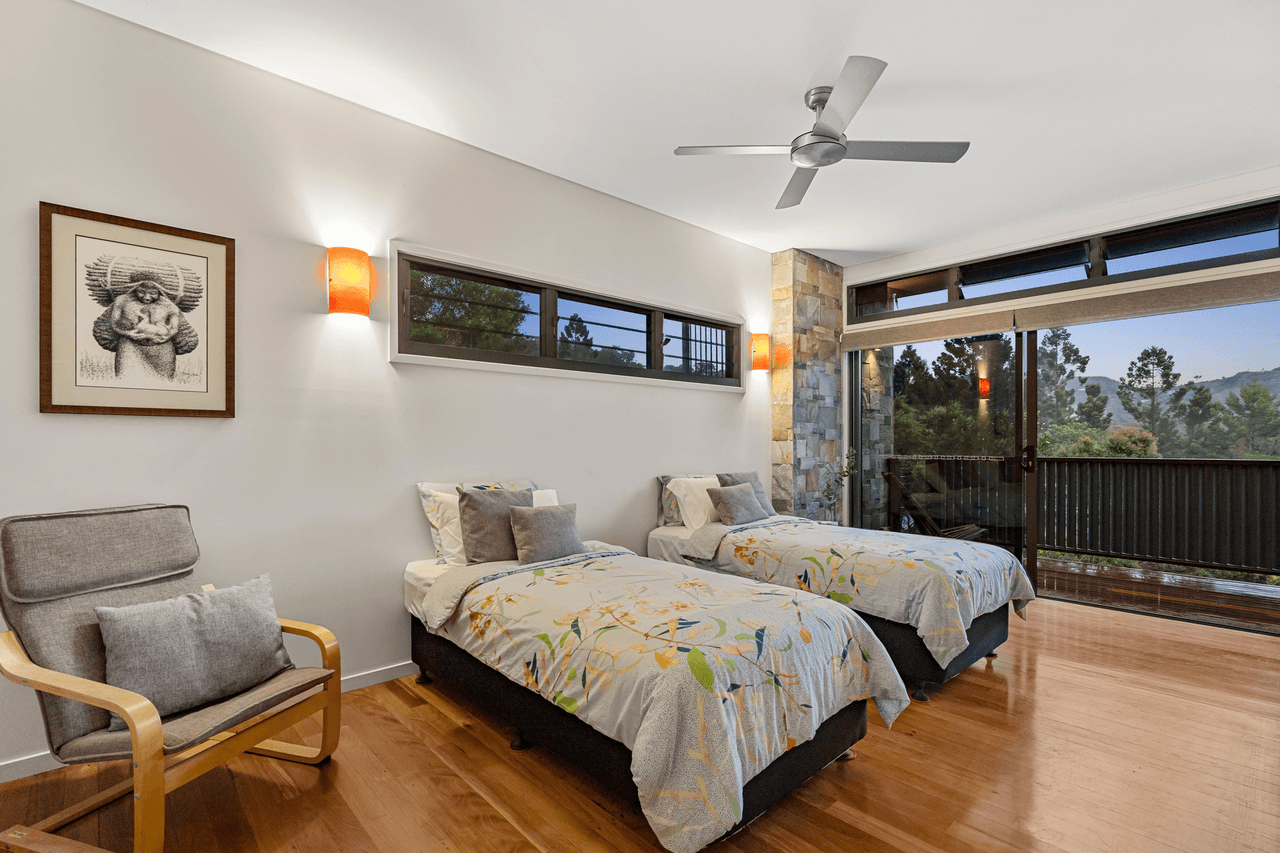 2 Yagoi Place, CURRUMBIN VALLEY, QLD 4223