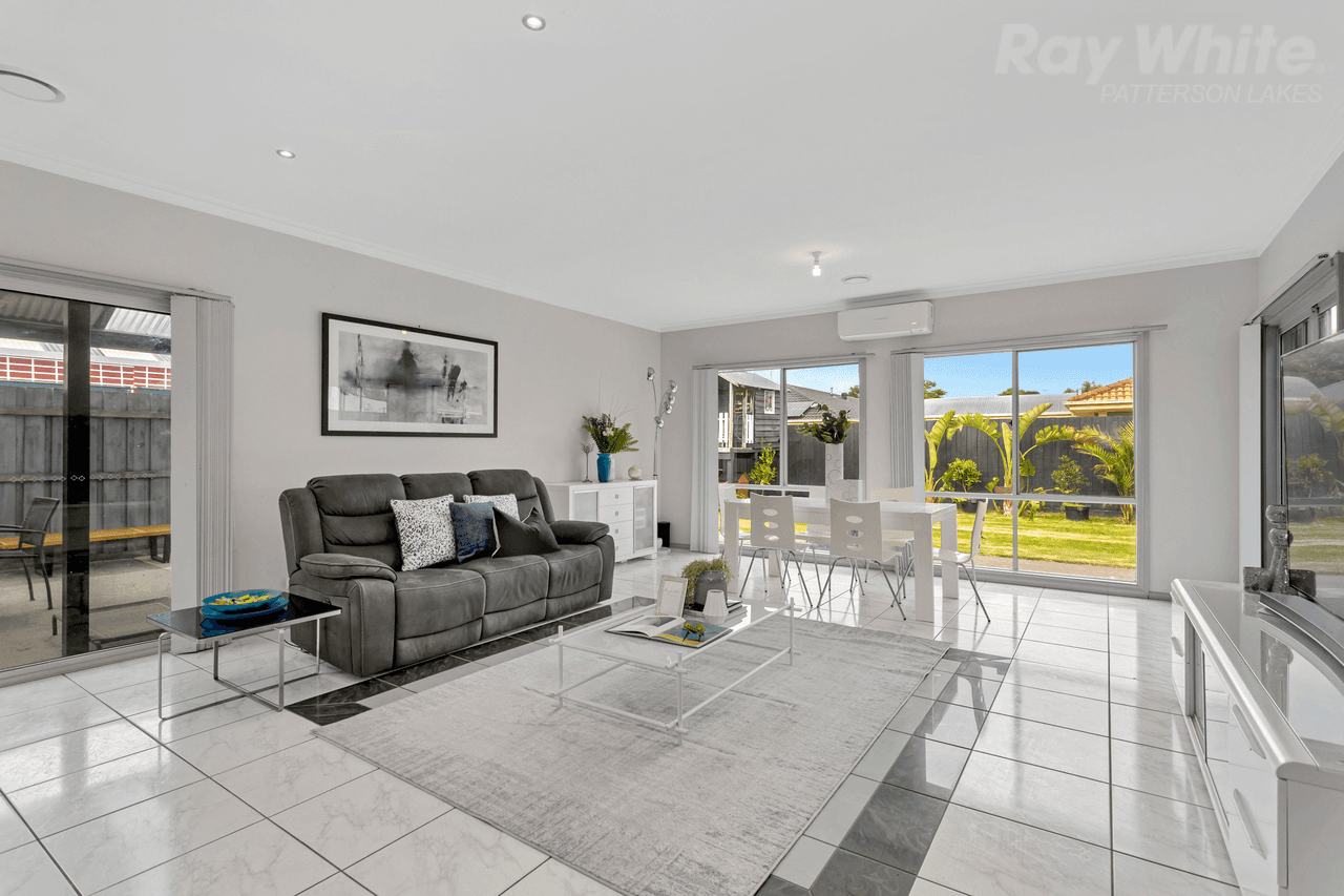 12 Oceanic Drive, PATTERSON LAKES, VIC 3197