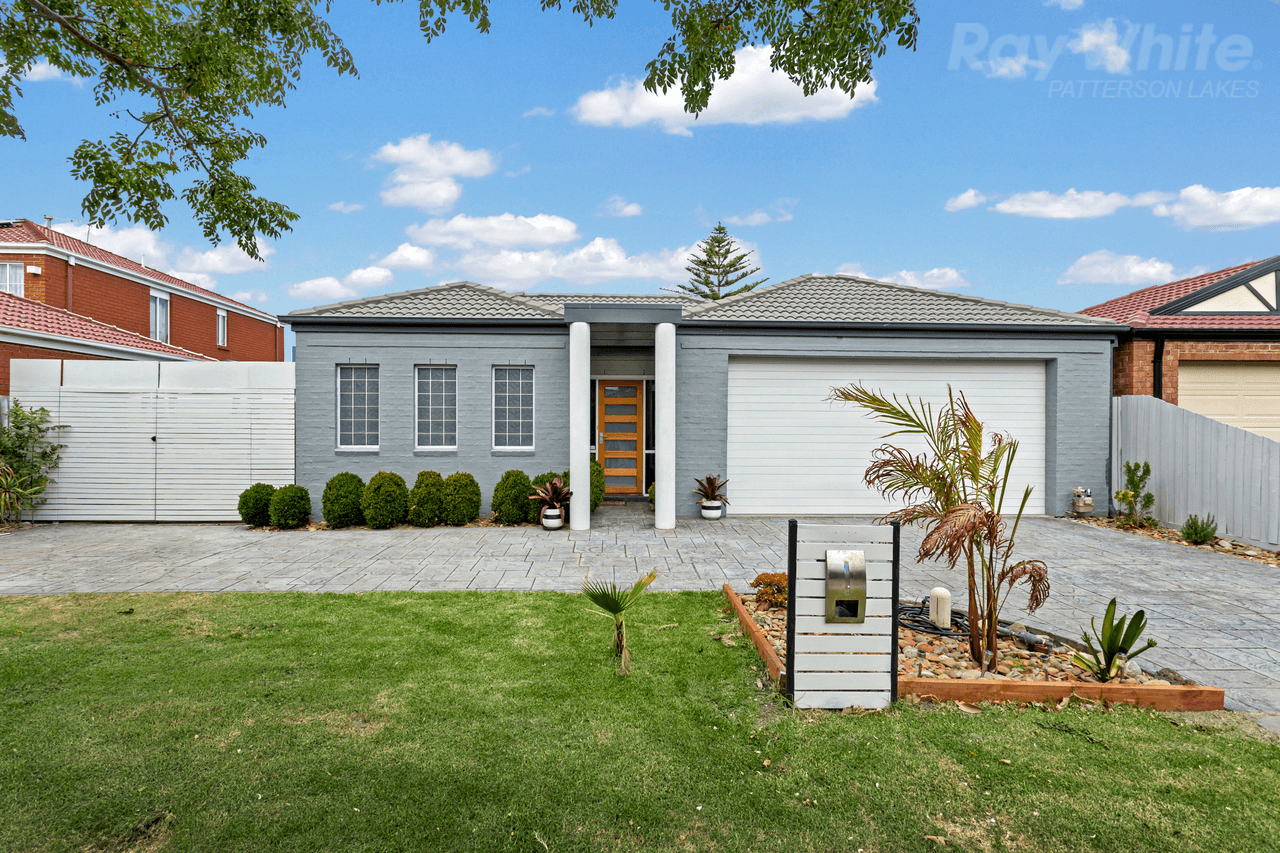 12 Oceanic Drive, PATTERSON LAKES, VIC 3197