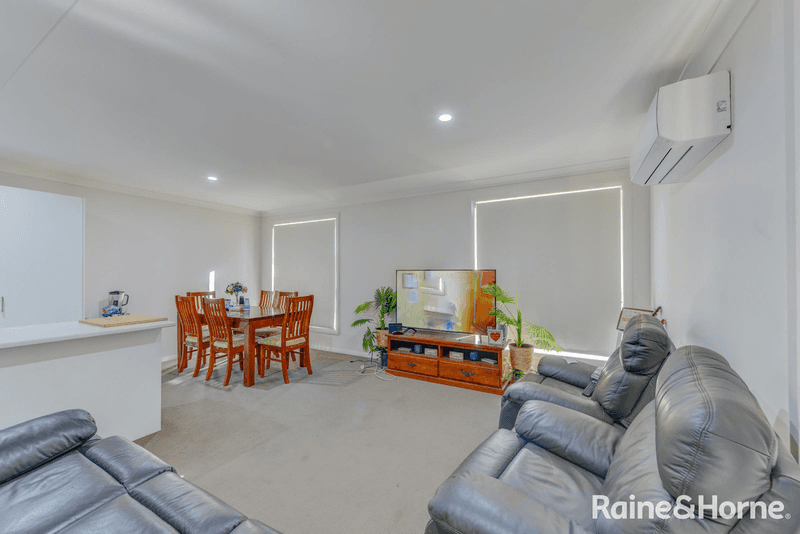 57 Kenny Drive, TAMWORTH, NSW 2340