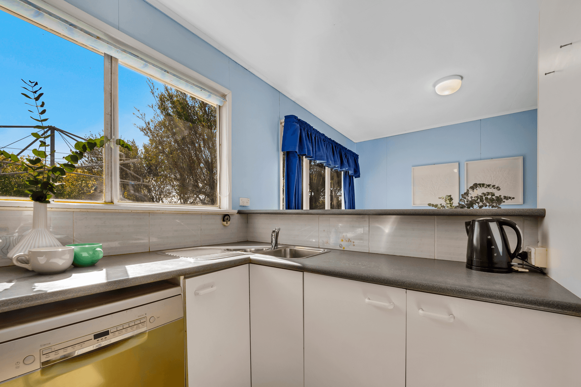 25 Dalgety Street, MOUNT GRAVATT EAST, QLD 4122