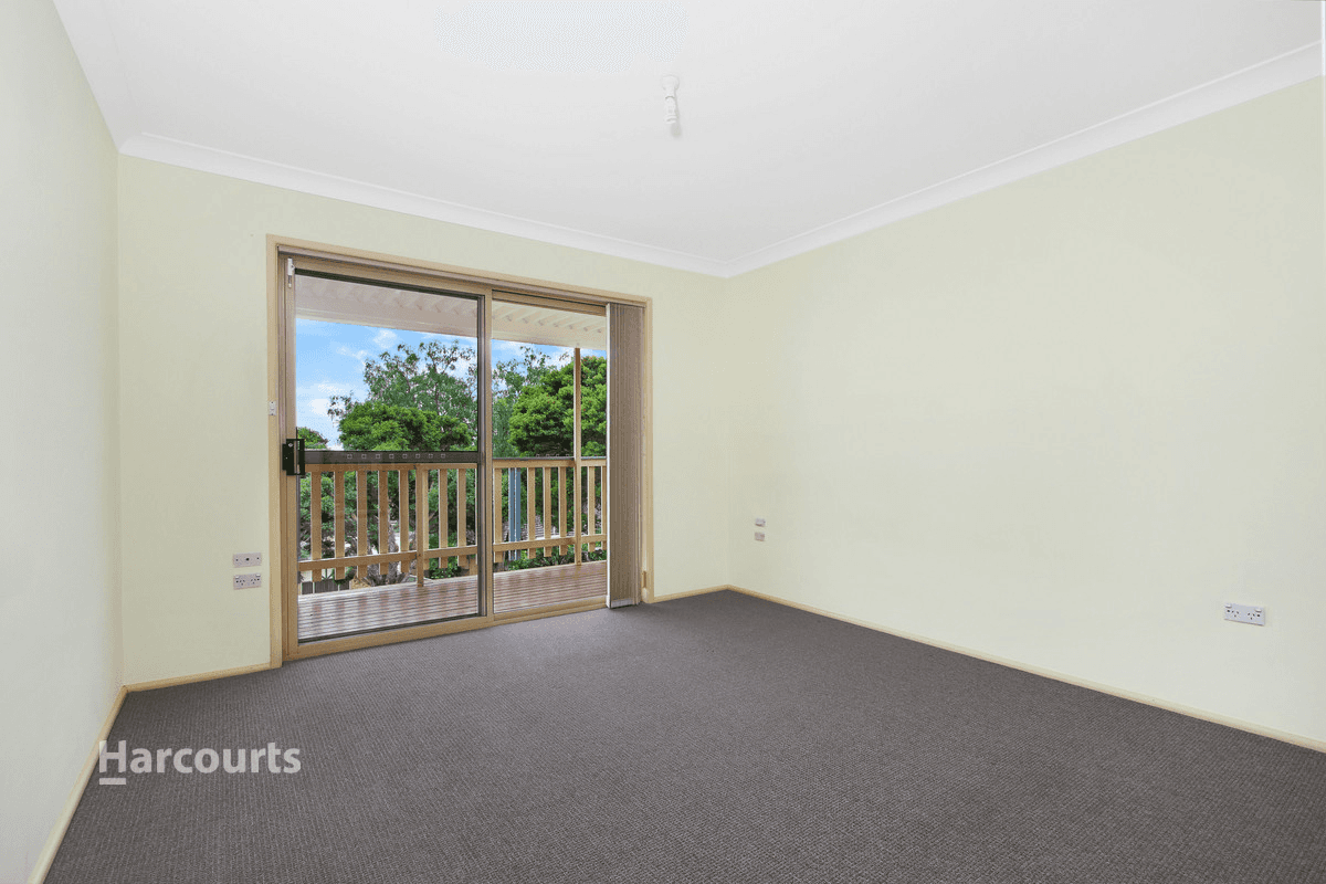 1/2 Petrel Place, Blackbutt, NSW 2529