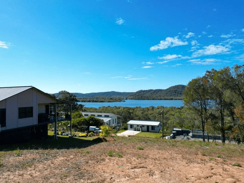 9 OPAL COURT, RUSSELL ISLAND, QLD 4184