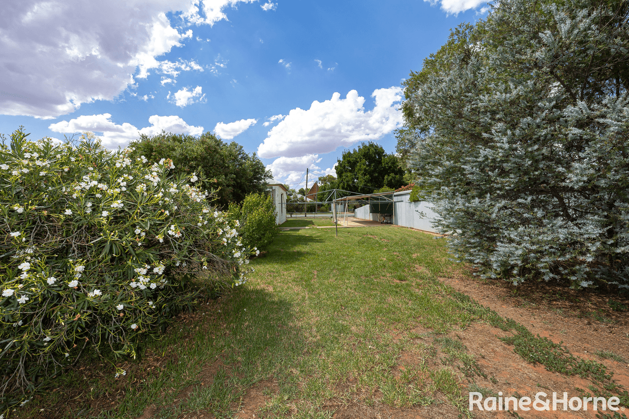 25 Loch Street, GANMAIN, NSW 2702