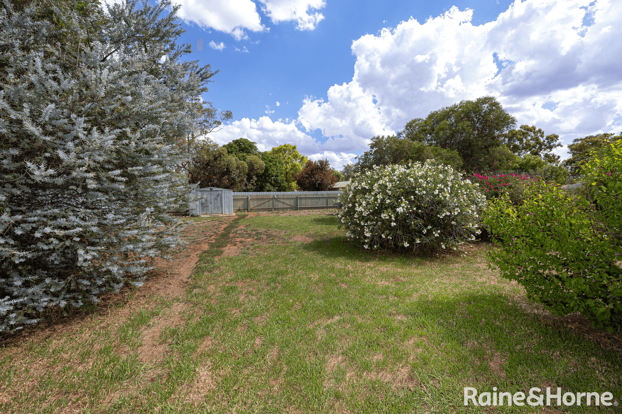 25 Loch Street, GANMAIN, NSW 2702