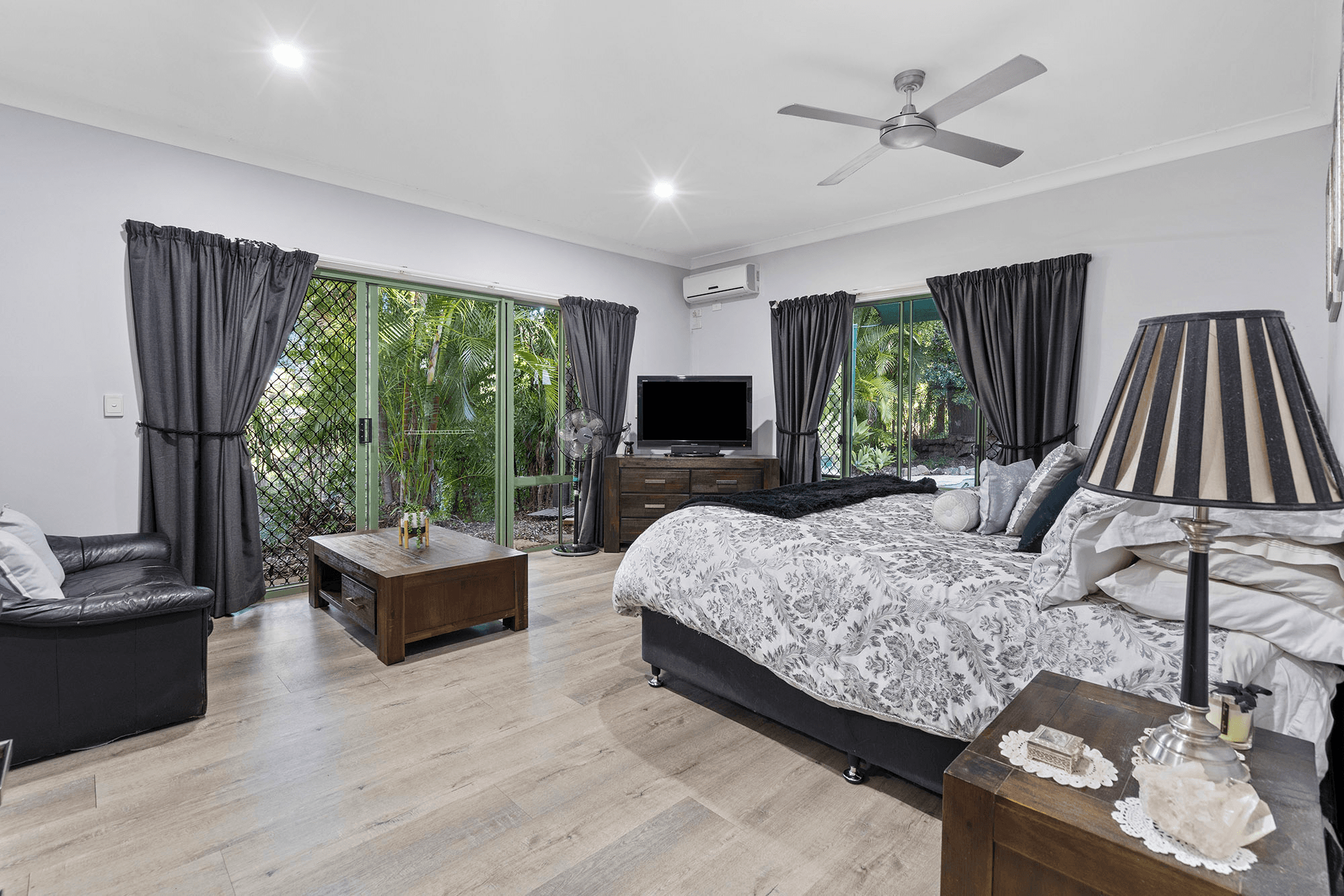 30 Yarraowee Drive, NERANG, QLD 4211