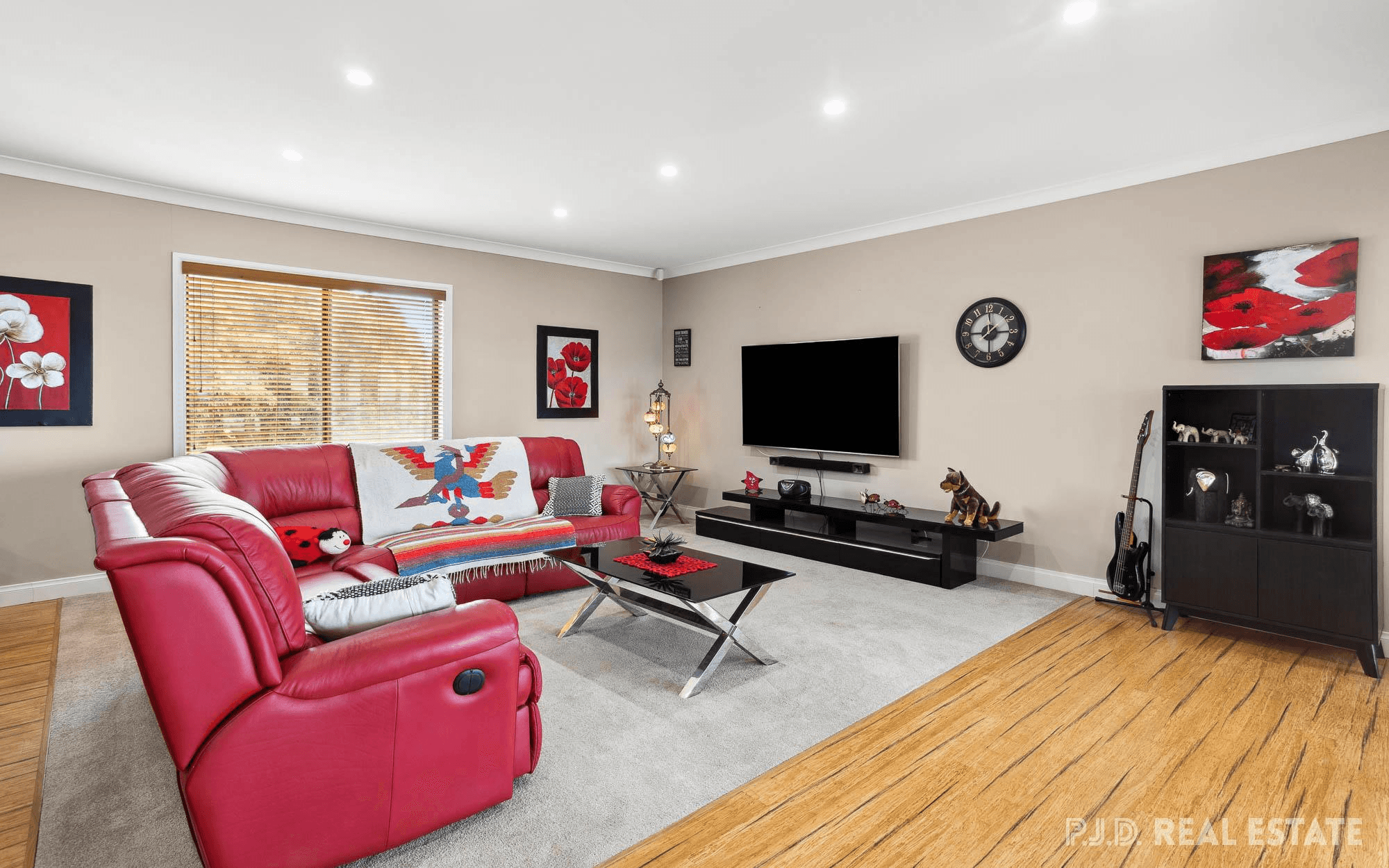 6 Tudor Avenue, VICTOR HARBOR, SA 5211