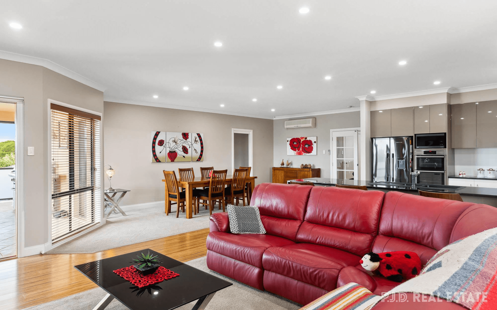 6 Tudor Avenue, VICTOR HARBOR, SA 5211