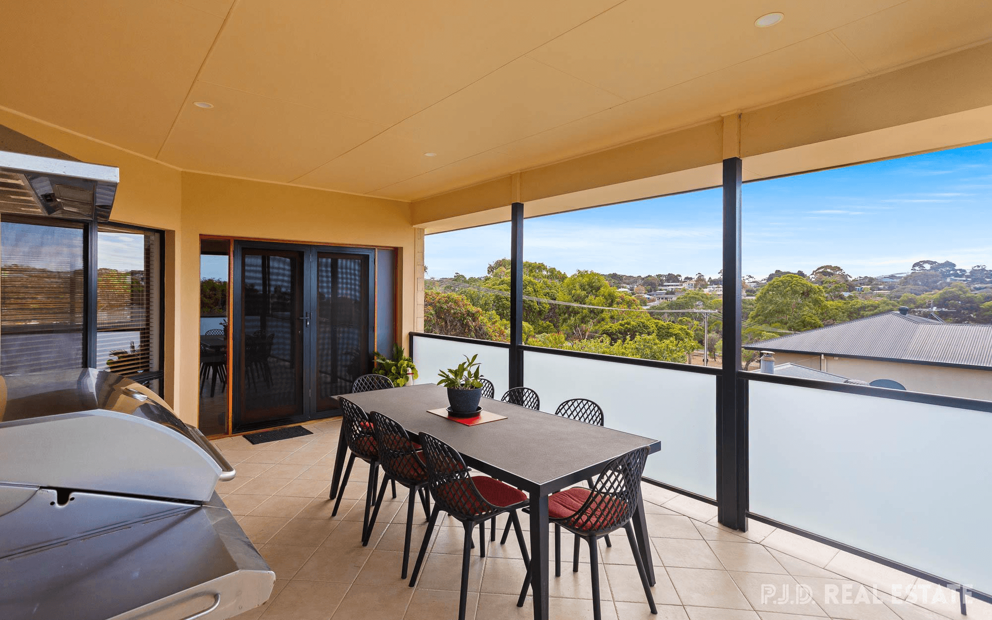 6 Tudor Avenue, VICTOR HARBOR, SA 5211