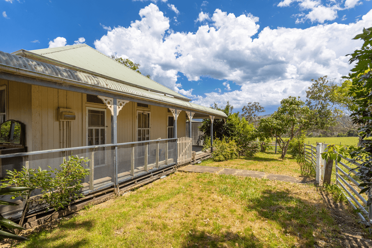 158 Kimbriki Road, BURRELL CREEK, NSW 2429