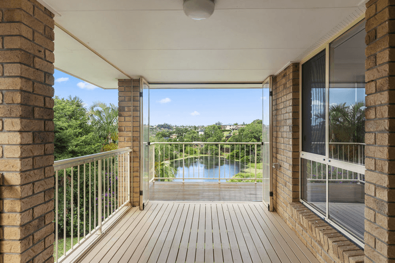 88 Ash Drive, BANORA POINT, NSW 2486