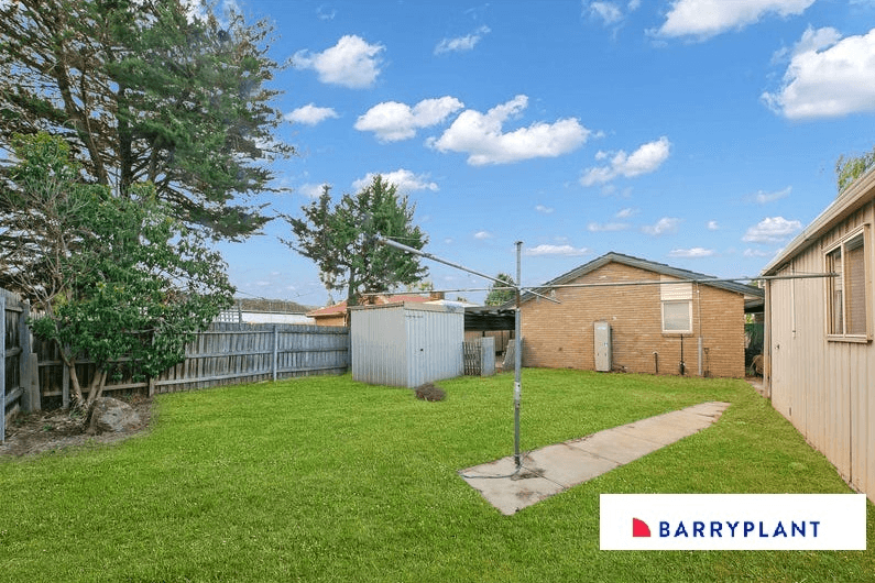 17 Monash Street, Melton South, VIC 3338