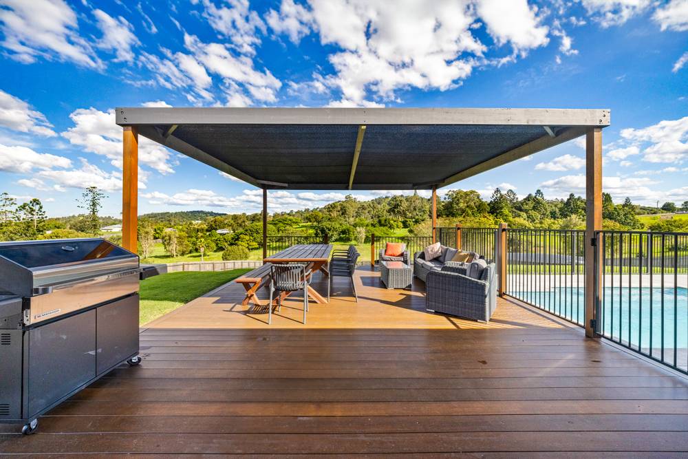 24 Walters Way, CHATSWORTH, QLD 4570