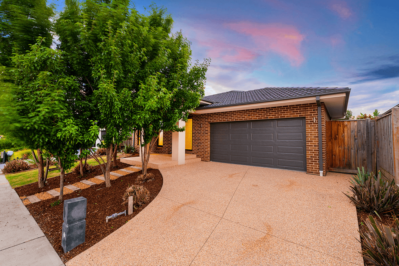 11 Torossi Way, BOTANIC RIDGE, VIC 3977