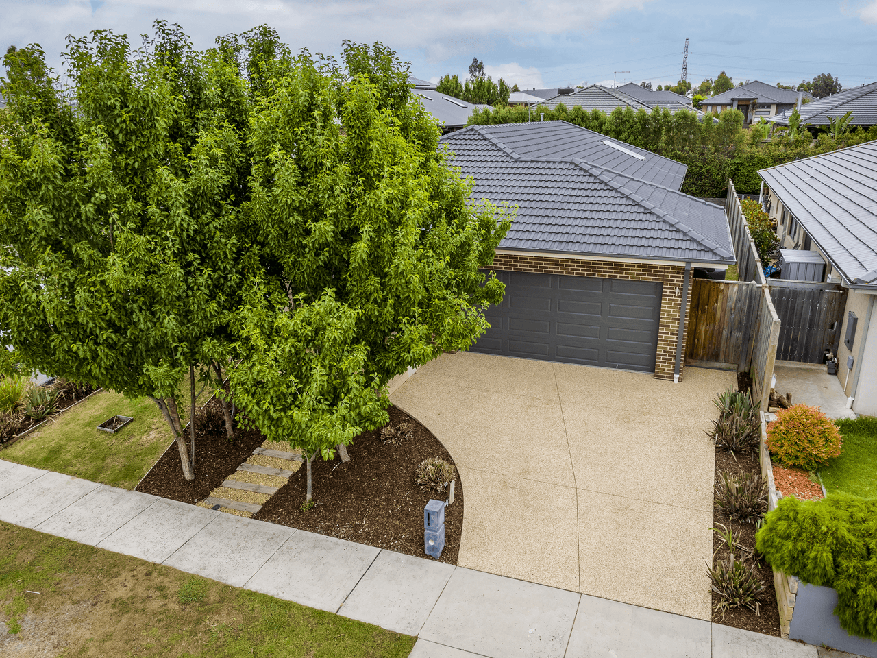 11 Torossi Way, BOTANIC RIDGE, VIC 3977