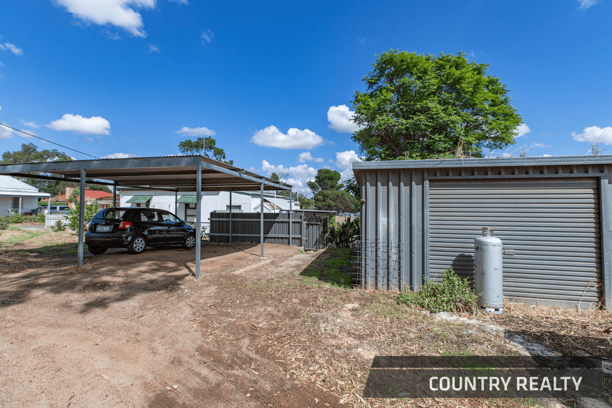 62 Lockyer Avenue, Northam, WA 6401