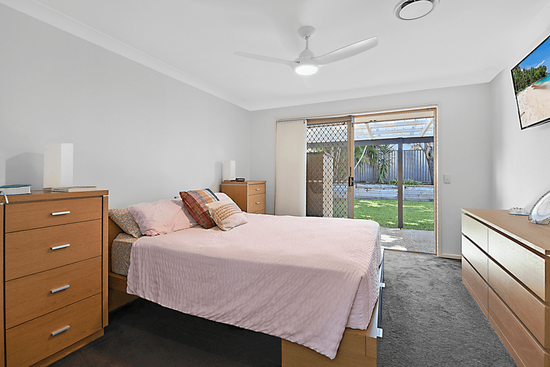 23 Ben Hogan Crescent, PARKWOOD, QLD 4214