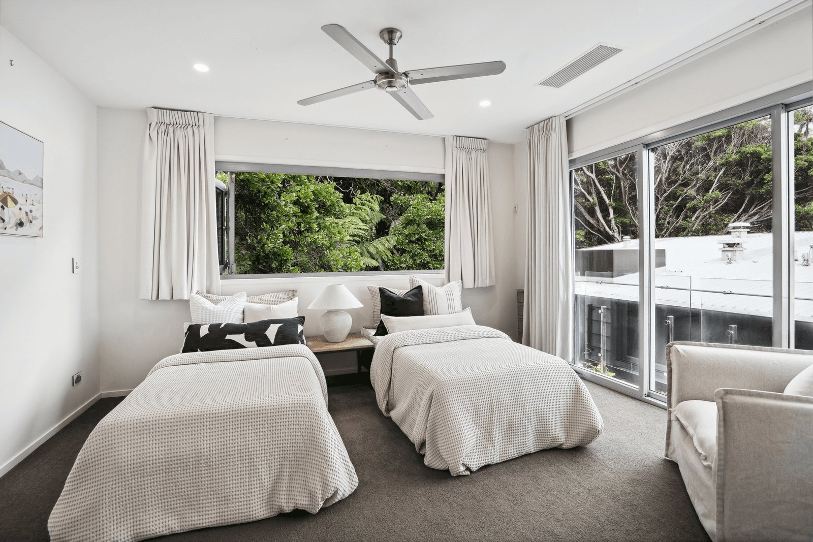 764 Pacific Parade, CURRUMBIN, QLD 4223