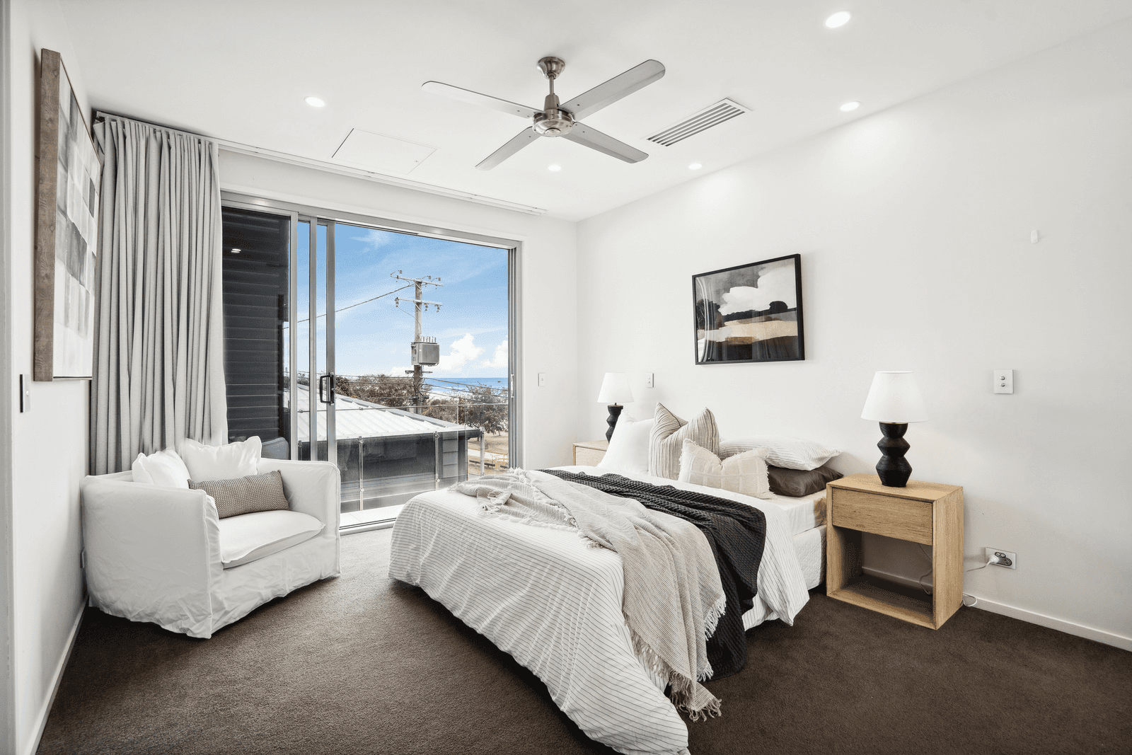 764 Pacific Parade, CURRUMBIN, QLD 4223