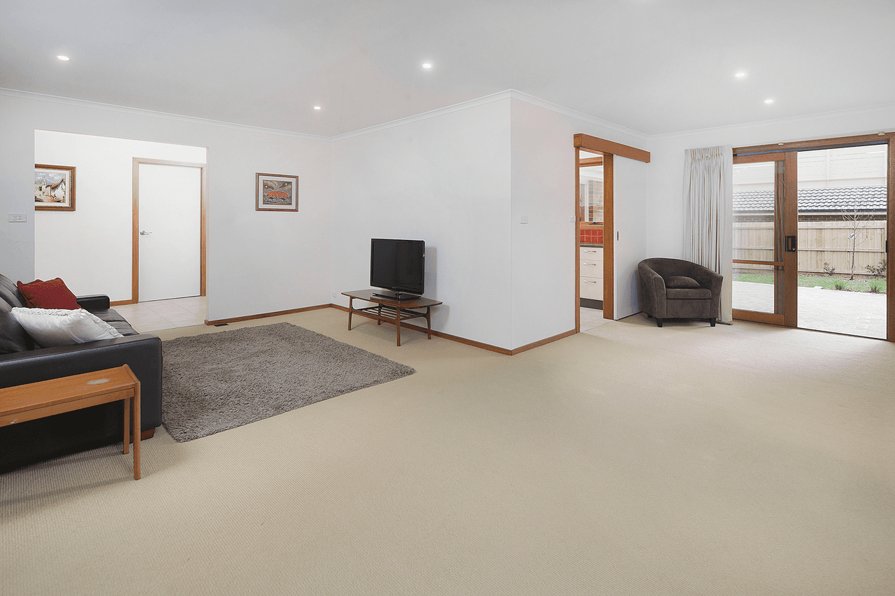 35 Jennings Road, BAYSWATER NORTH, VIC 3153