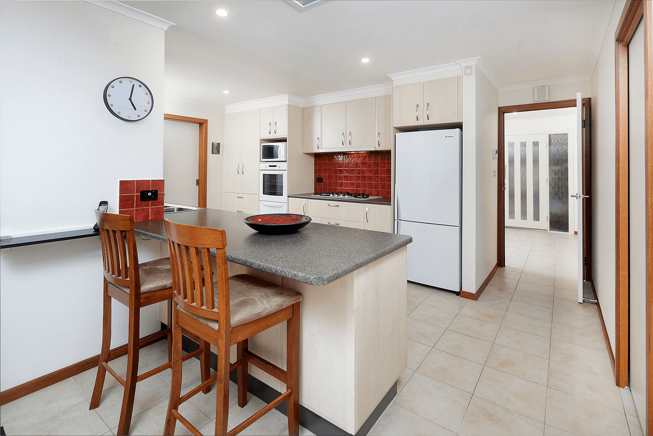 35 Jennings Road, BAYSWATER NORTH, VIC 3153