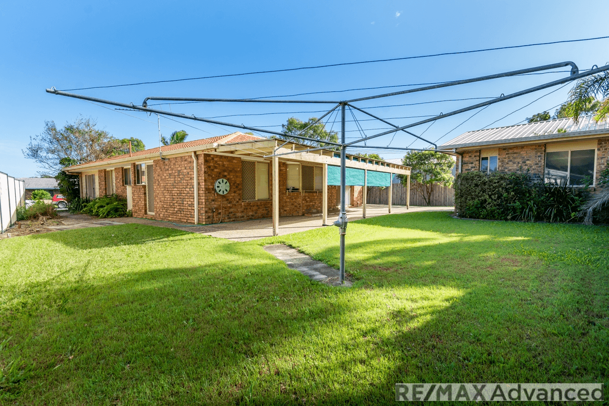 43 Clark Tce, Sandstone Point, QLD 4511