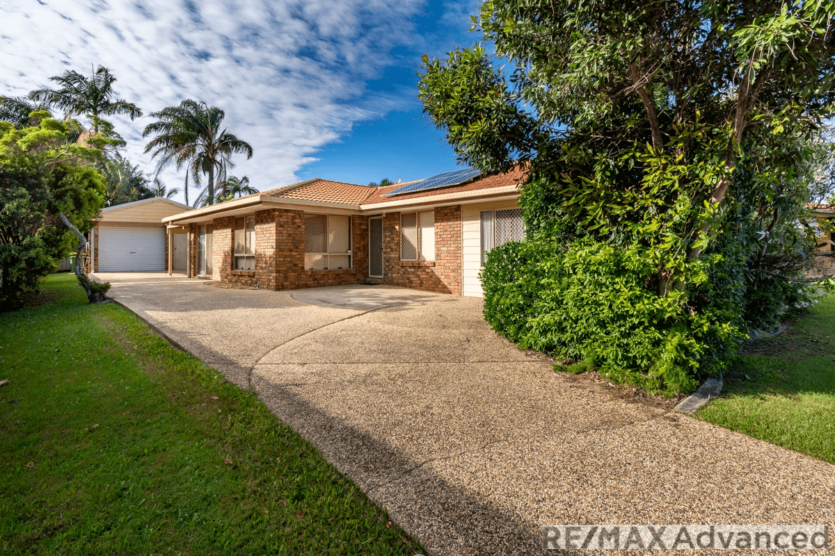 43 Clark Tce, Sandstone Point, QLD 4511