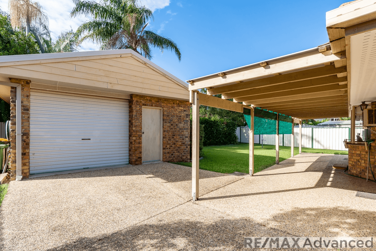 43 Clark Tce, Sandstone Point, QLD 4511