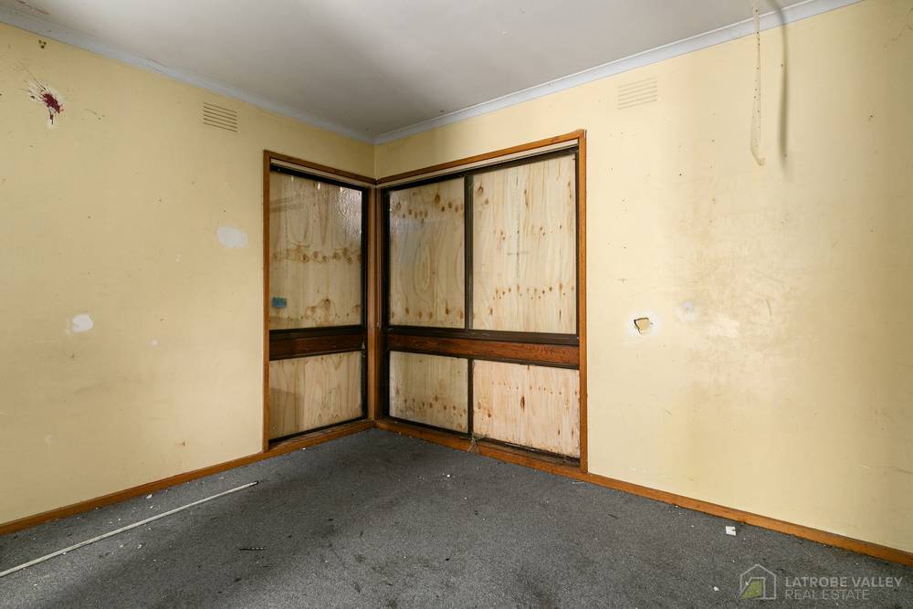 24 Symons Crescent, Morwell, VIC 3840
