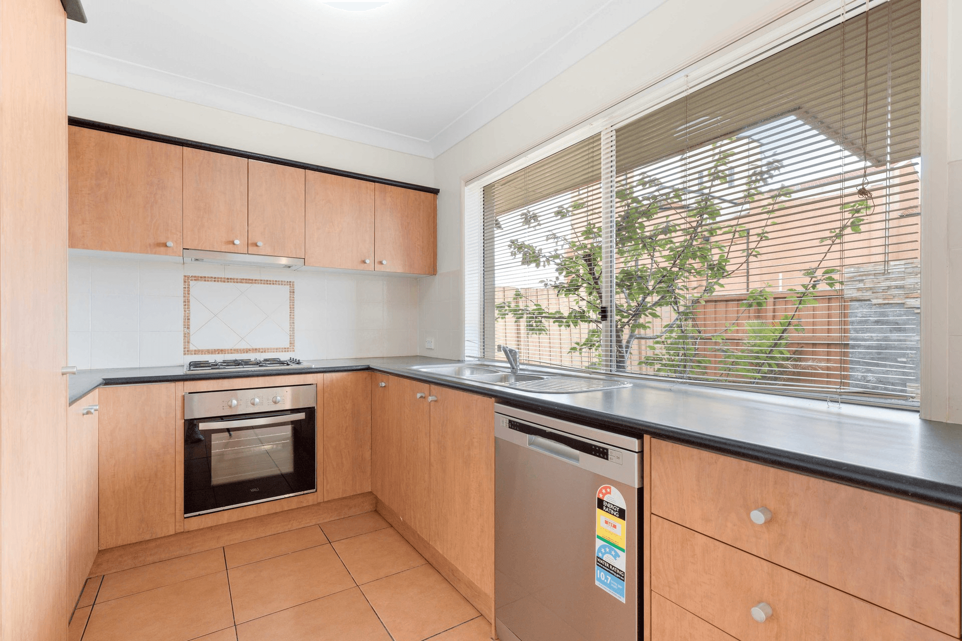 51/330 Sydenham Road, Sydenham, VIC 3037