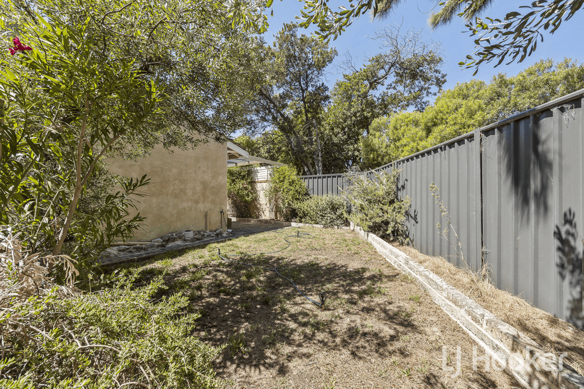 30 Kaiber Avenue, YANCHEP, WA 6035